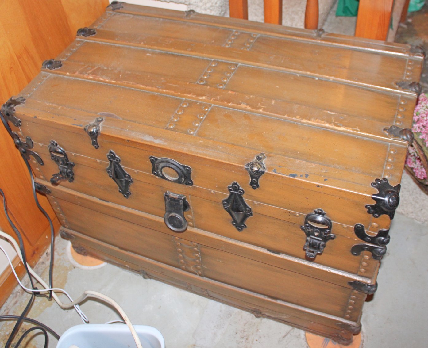 Image for ESTATE AUCTION