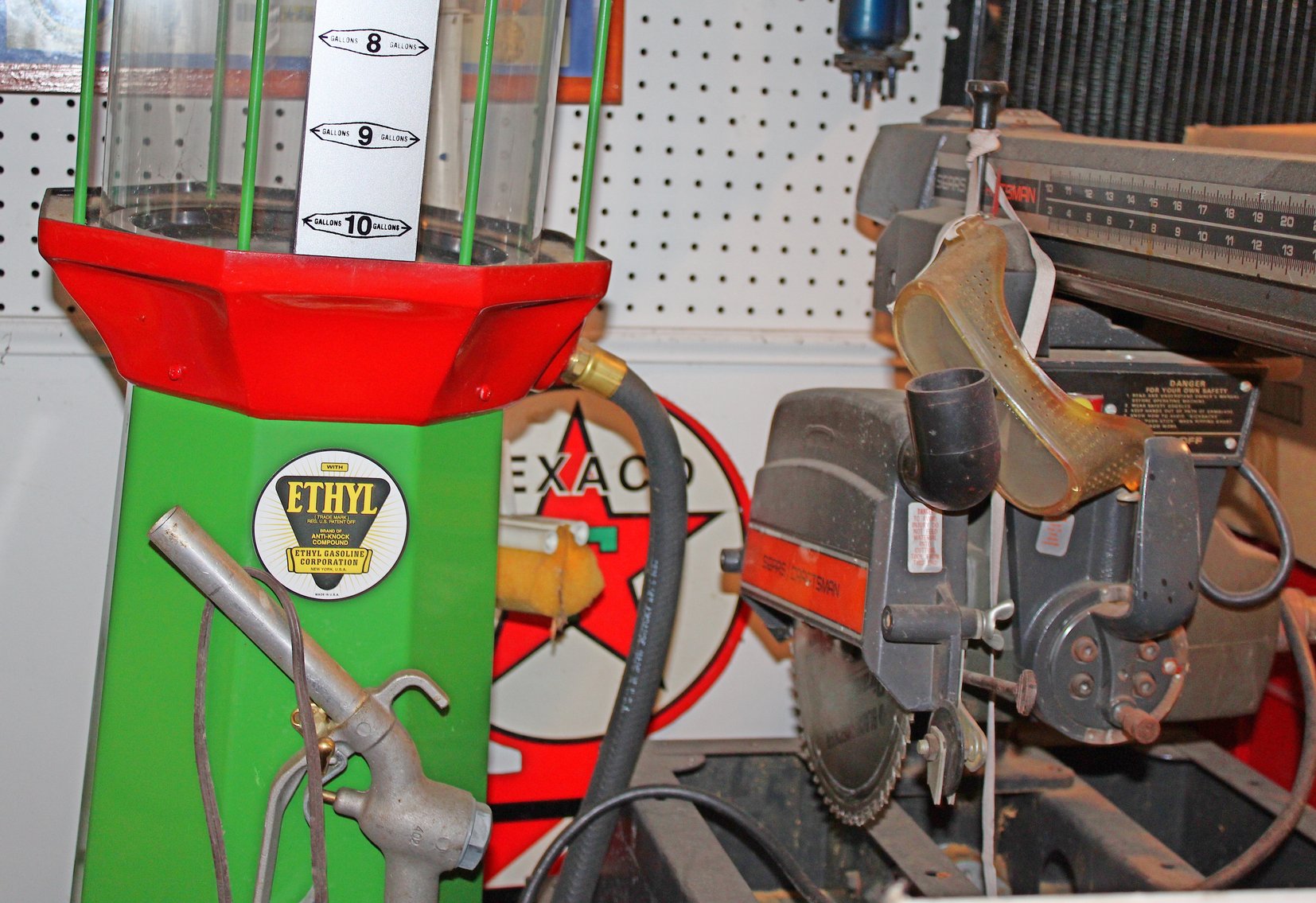 Image for REAL ESTATE & PERSONAL PROPERTY AUCTION