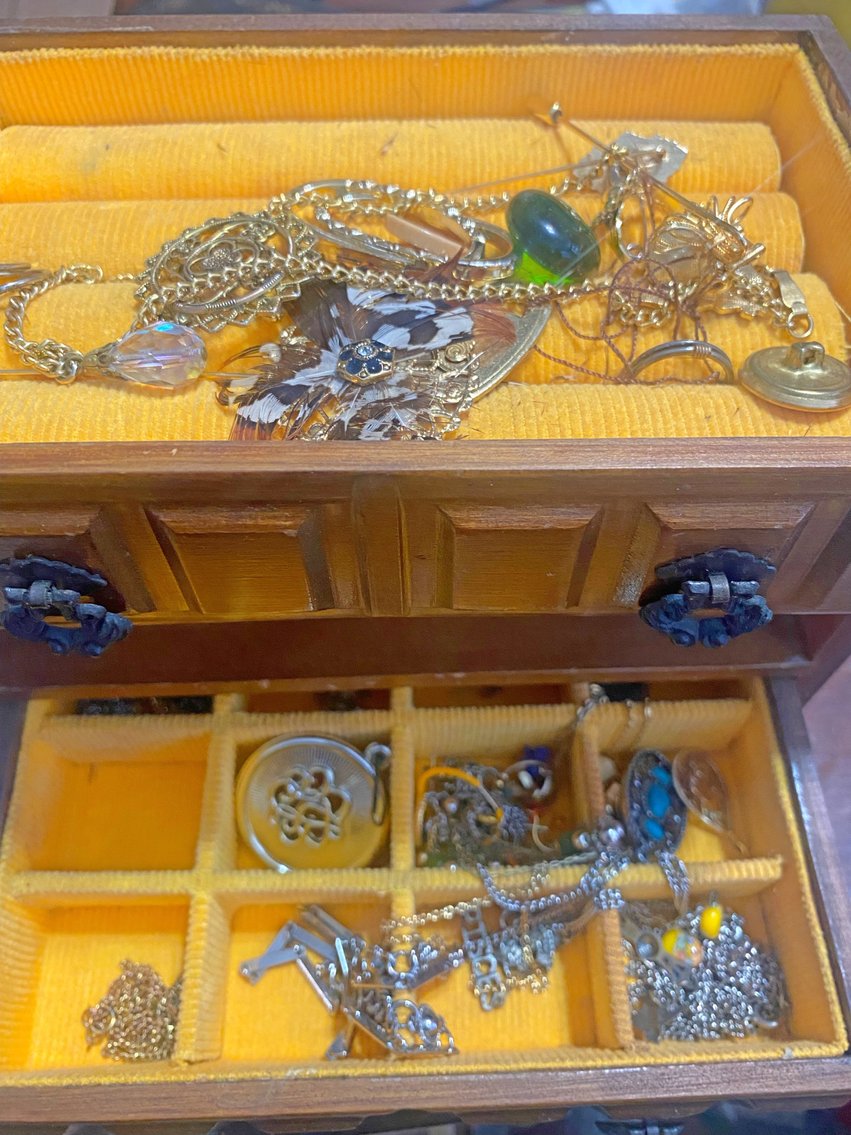 Image for MEGA COLLECTOR'S ESTATE AUCTION