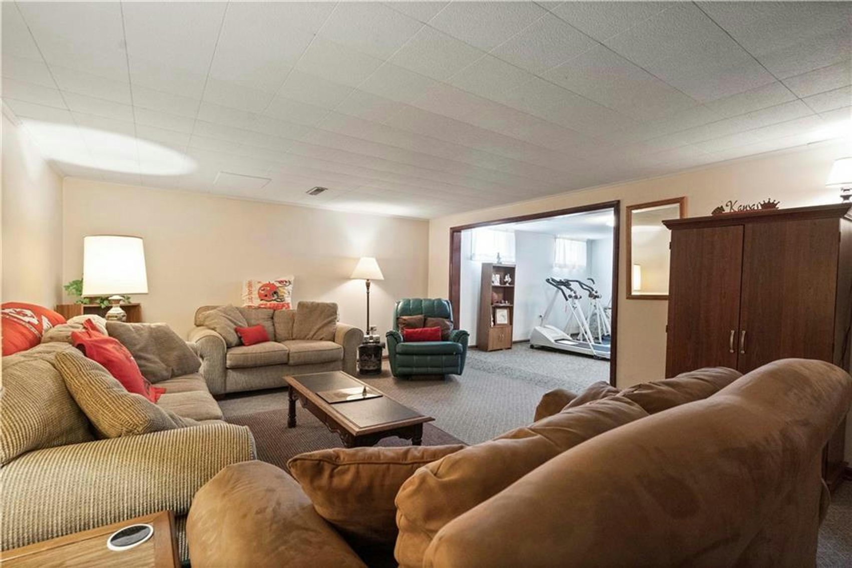 Image for LIVING ESTATE AUCTION