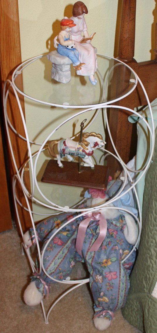 Image for LIVING ESTATE AUCTION