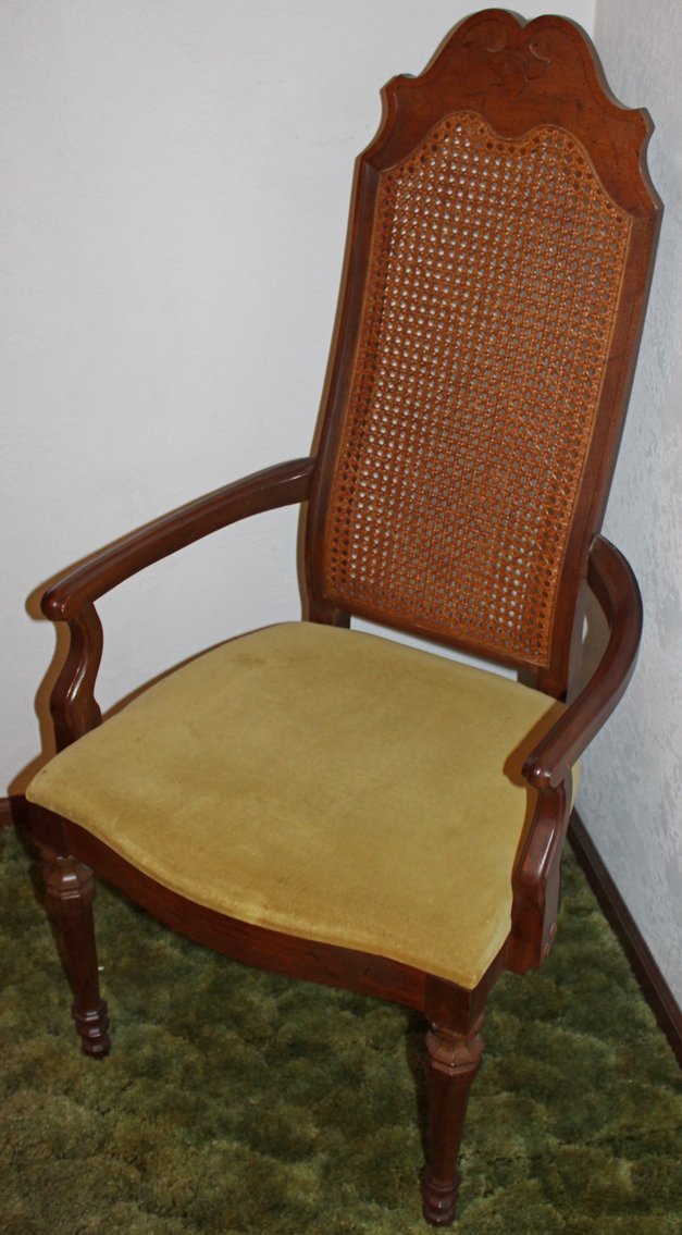 Image for LIVING ESTATE AUCTION