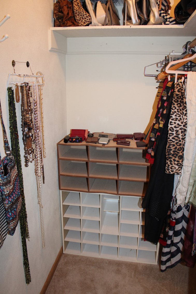 Image for LIVING ESTATE AUCTION