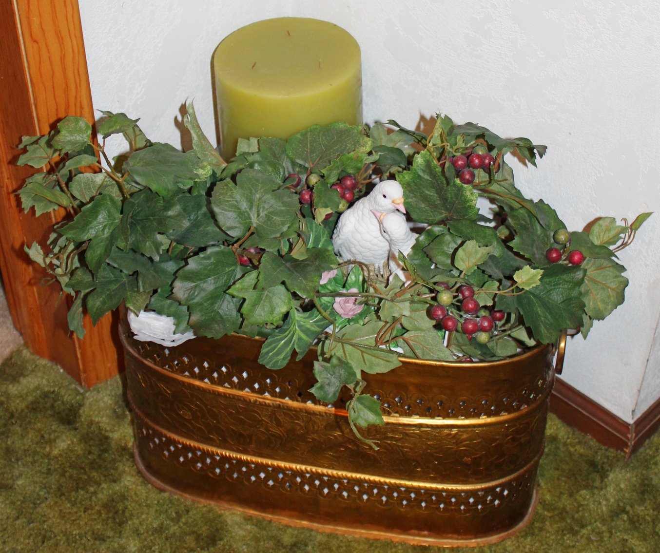 Image for LIVING ESTATE AUCTION