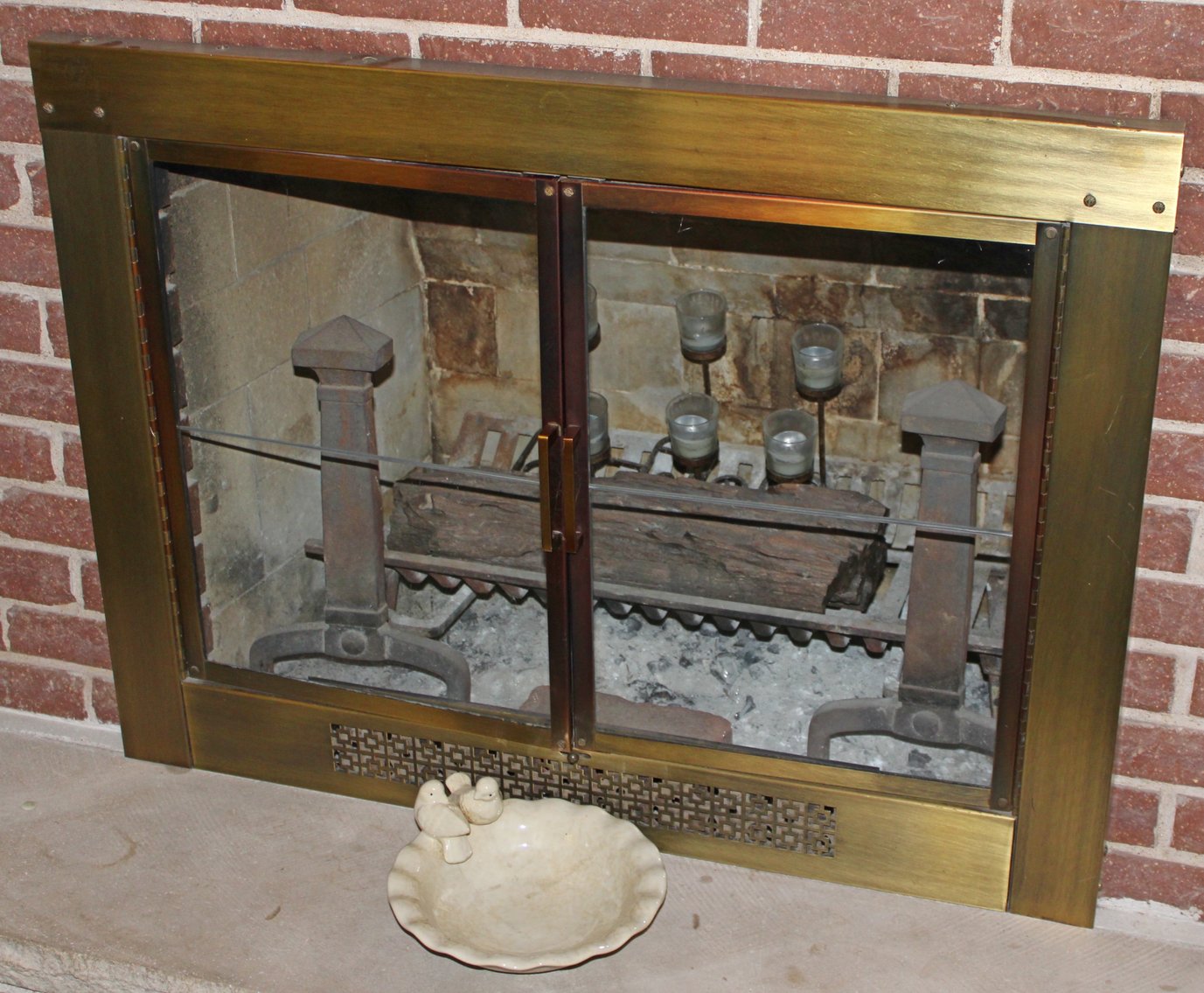 Image for LIVING ESTATE AUCTION