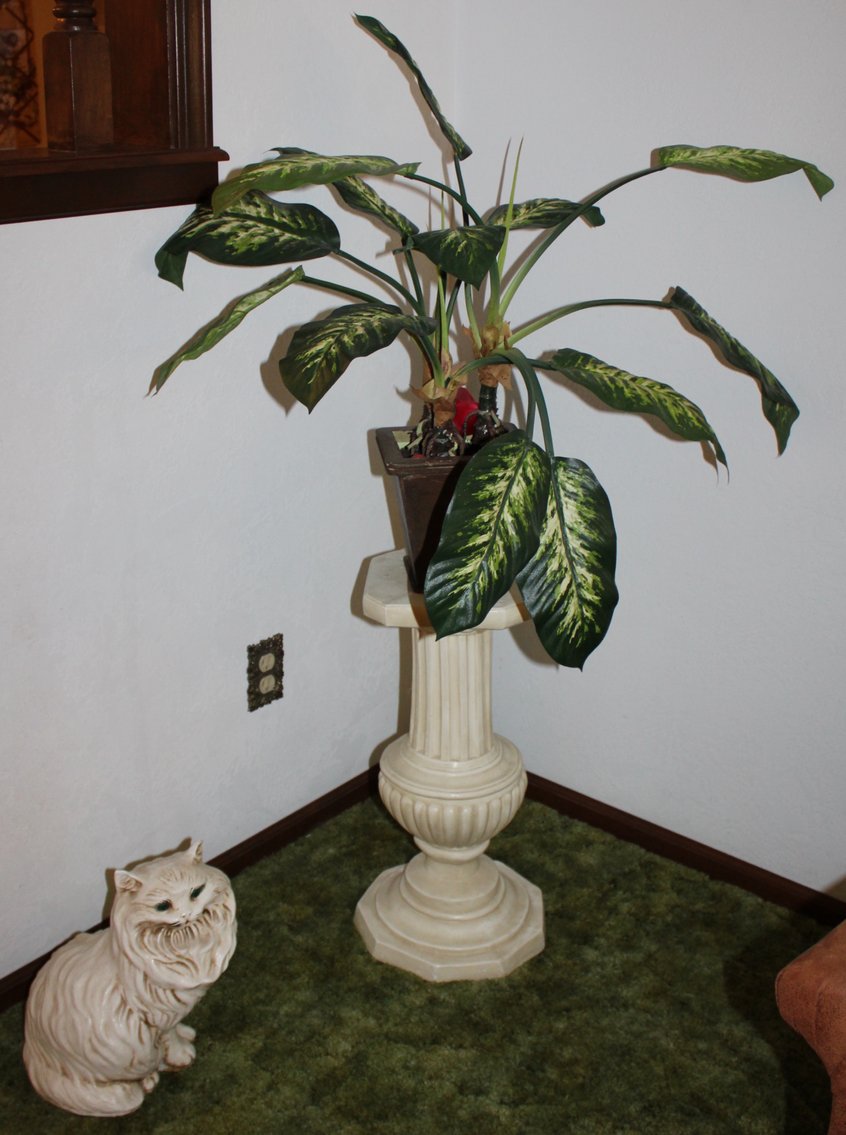 Image for LIVING ESTATE AUCTION