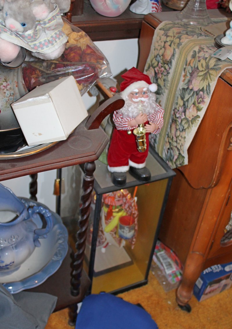 Image for MASSIVE 2-RING ESTATE AUCTION