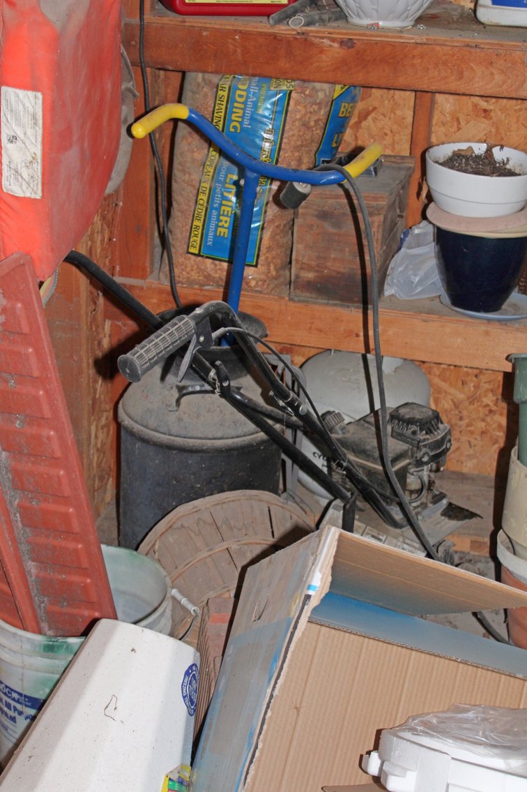 Image for ESTATE AUCTION