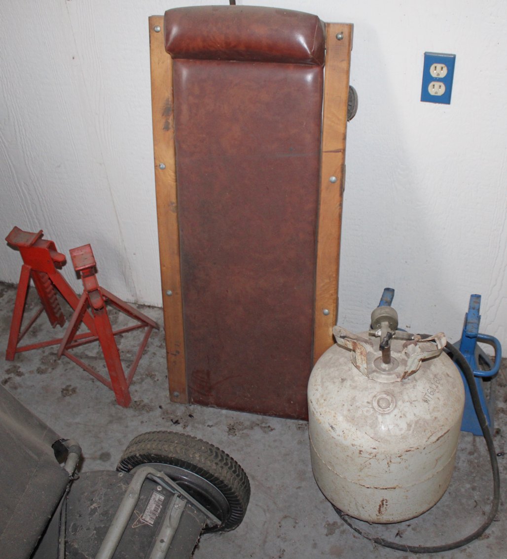 Image for ESTATE AUCTION