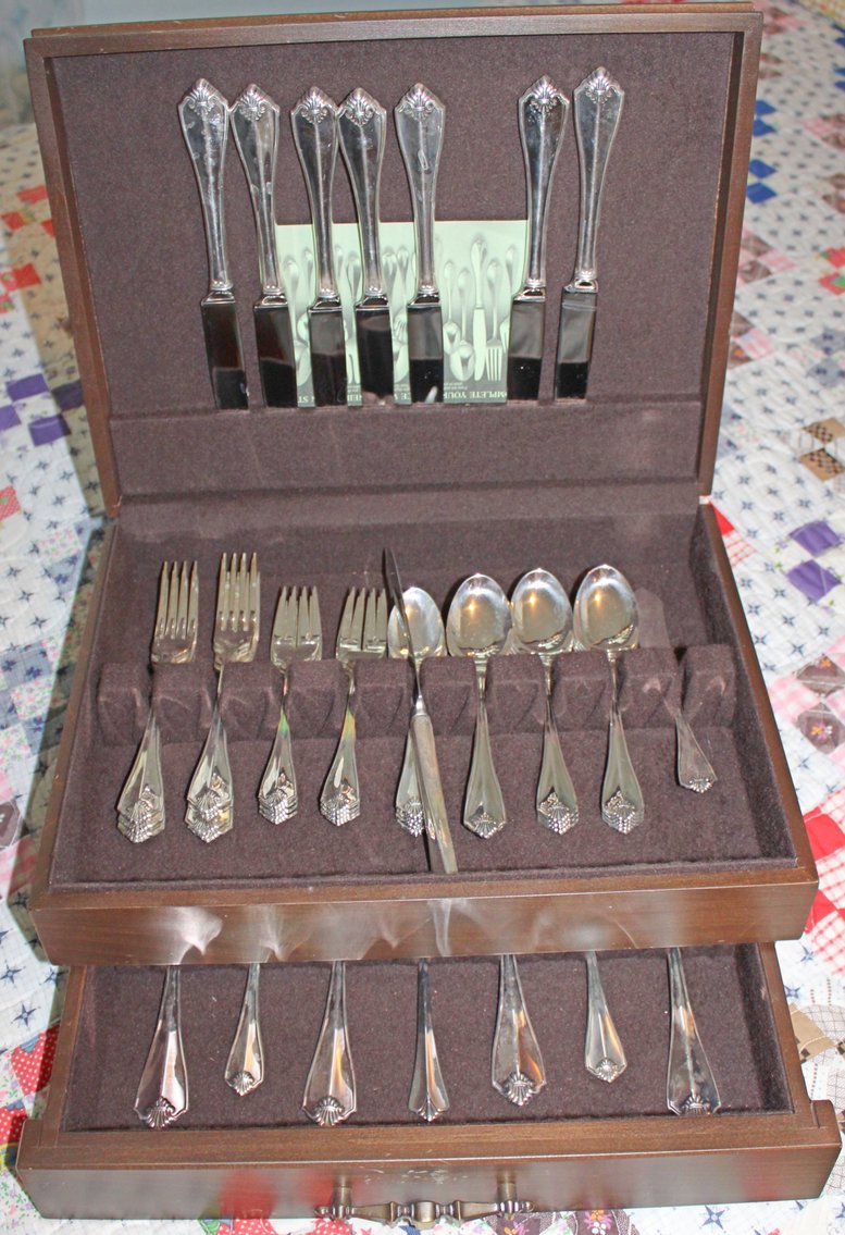 Image for REAL ESTATE & PERSONAL PROPERTY AUCTION