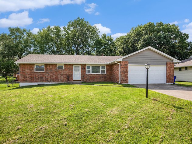 Image for REAL ESTATE & PERSONAL PROPERTY AUCTION