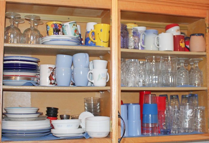 Image for LIVING ESTATE AUCTION