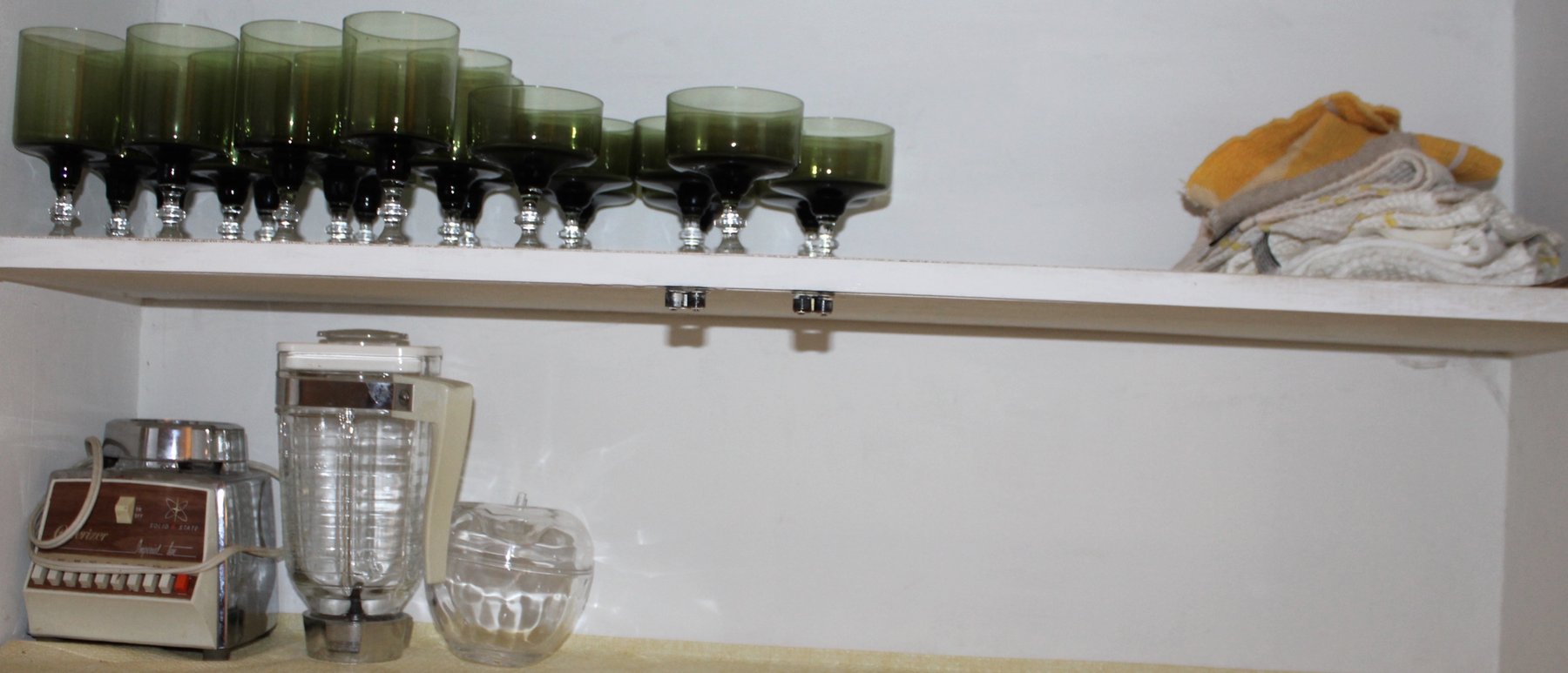 Image for EMERGENCY LAST MINUTE! VINTAGE TIME CAPSULE ESTATE AUCTION