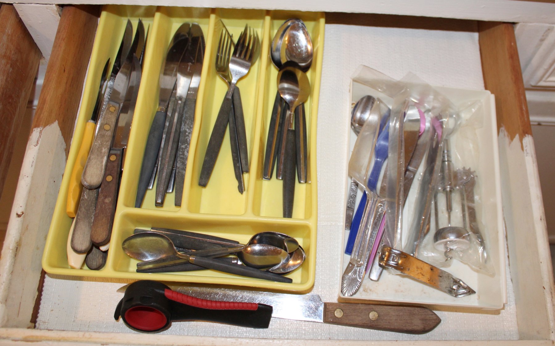 Image for EMERGENCY LAST MINUTE! VINTAGE TIME CAPSULE ESTATE AUCTION