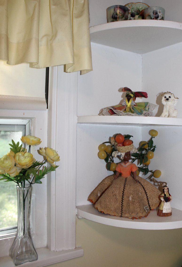 Image for EMERGENCY LAST MINUTE! VINTAGE TIME CAPSULE ESTATE AUCTION