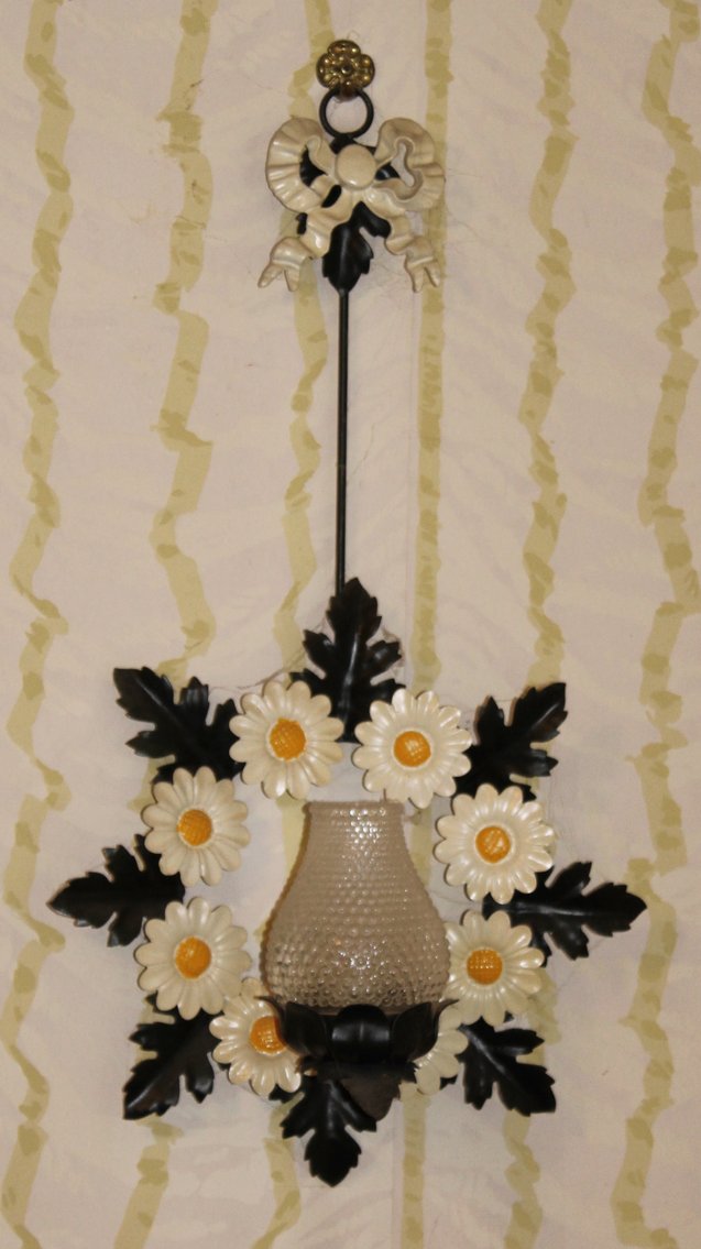 Image for EMERGENCY LAST MINUTE! VINTAGE TIME CAPSULE ESTATE AUCTION