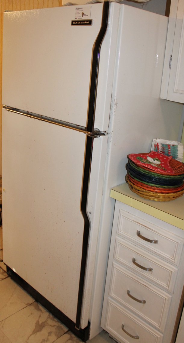 Image for EMERGENCY LAST MINUTE! VINTAGE TIME CAPSULE ESTATE AUCTION