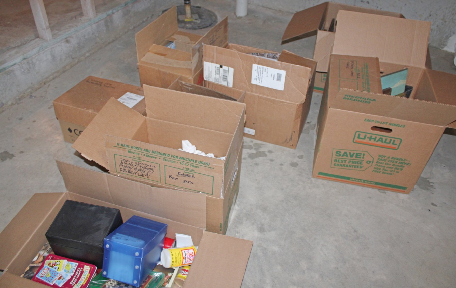 Image for LIVING ESTATE AUCTION