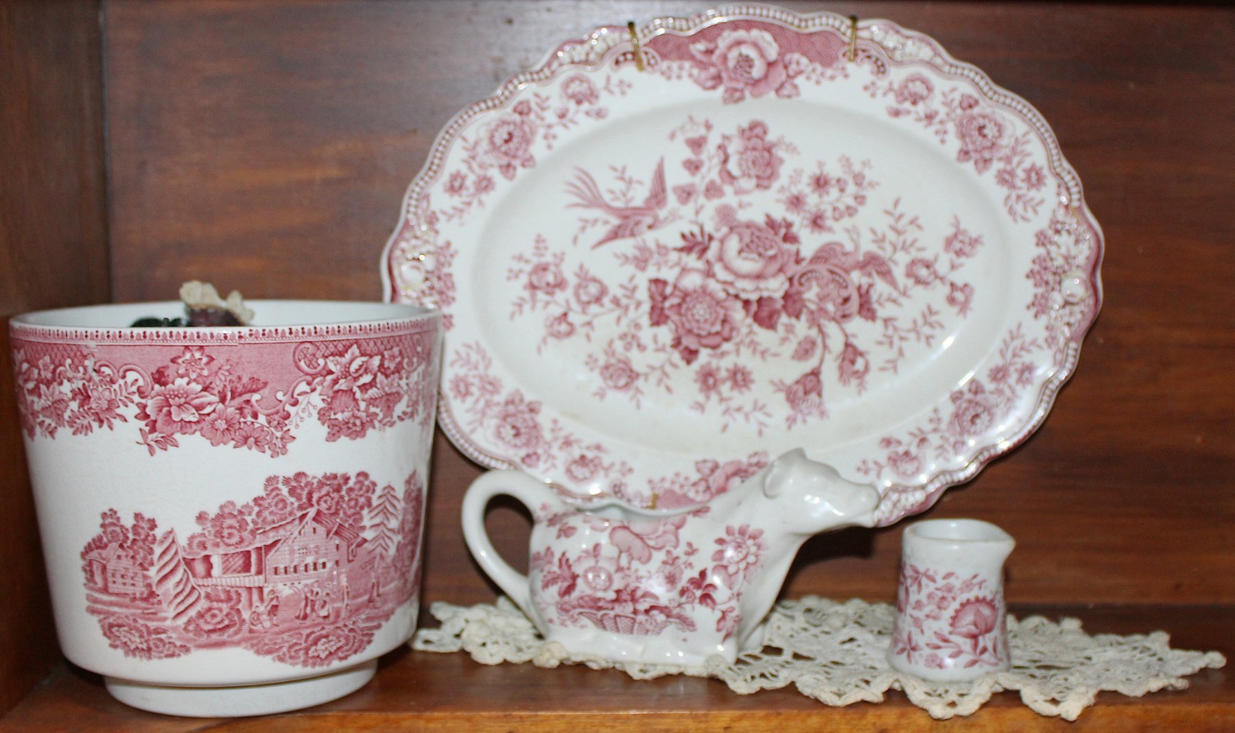 Image for ANTIQUE COLLECTOR'S LIVING ESTATE AUCTION