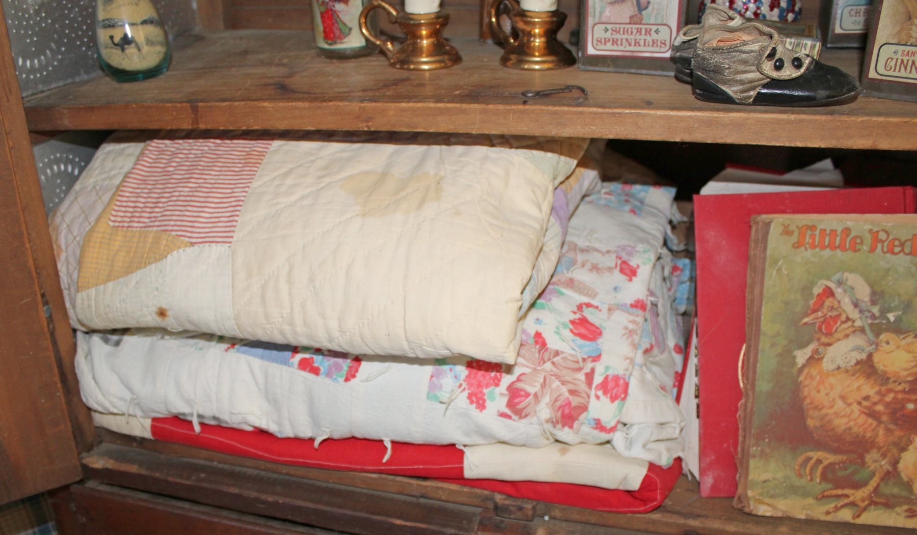 Image for ANTIQUE COLLECTOR'S LIVING ESTATE AUCTION