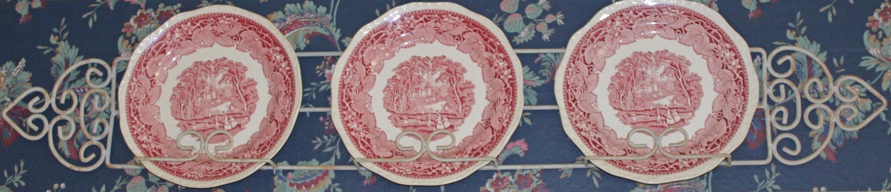 Image for ANTIQUE COLLECTOR'S LIVING ESTATE AUCTION