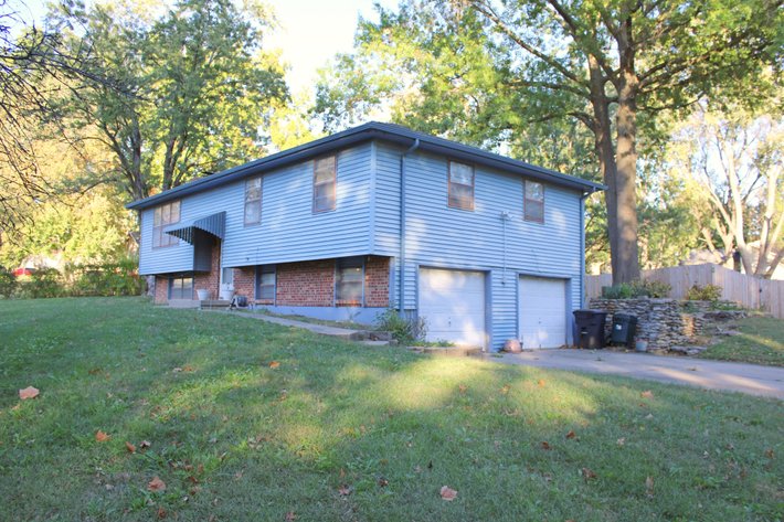 Image for REAL ESTATE & PERSONAL PROPERTY AUCTION