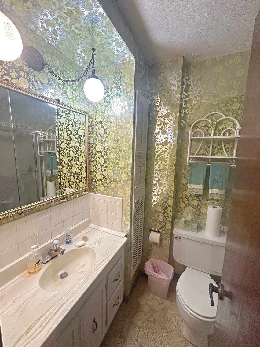 Image for REAL ESTATE & PERSONAL PROPERTY AUCTION