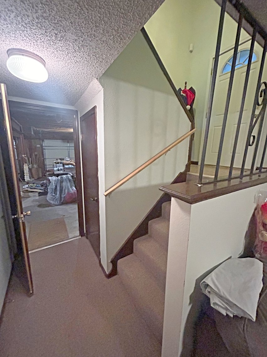 Image for REAL ESTATE & PERSONAL PROPERTY AUCTION