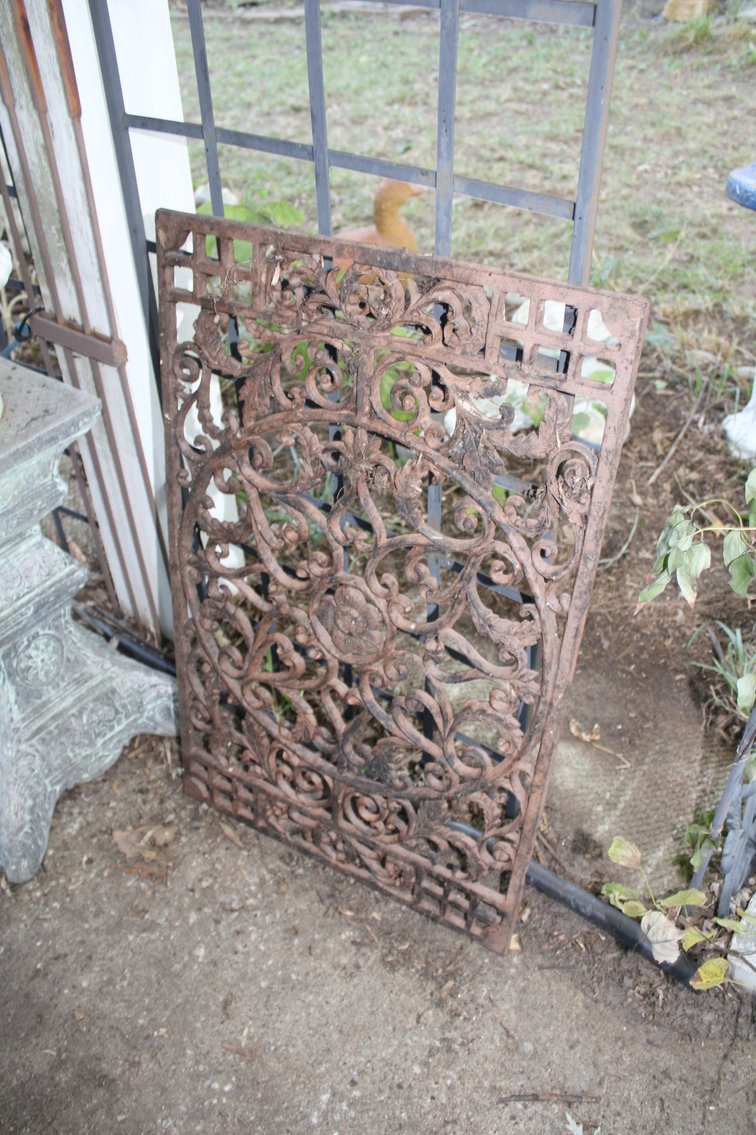 Image for REAL ESTATE & PERSONAL PROPERTY AUCTION