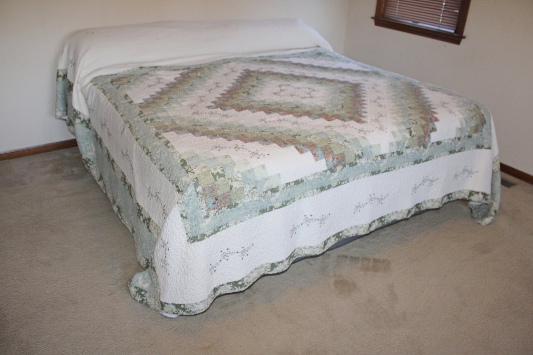 Image for ESTATE AUCTION