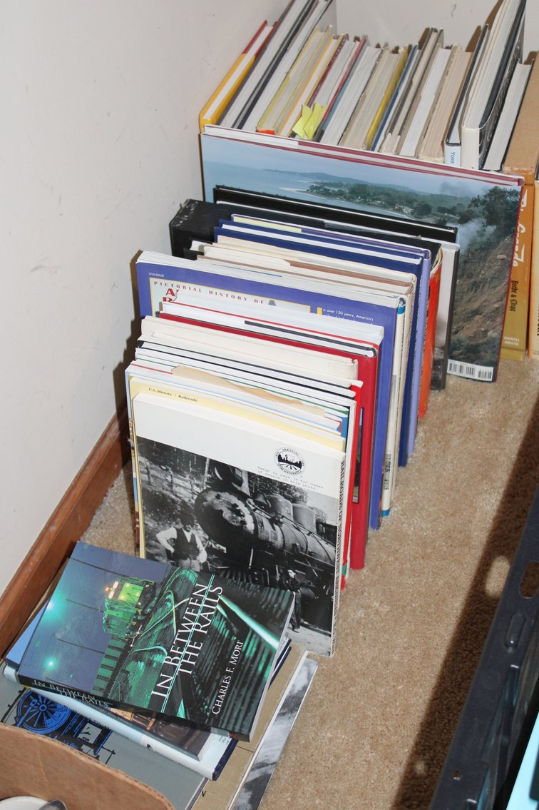 Image for ESTATE AUCTION