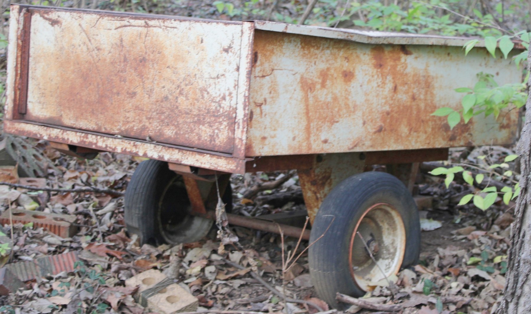 Image for ESTATE AUCTION