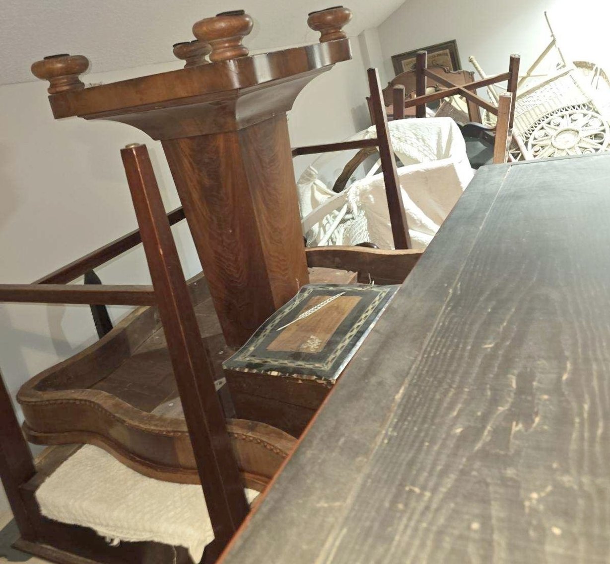 Image for ANTIQUE ESTATE AUCTION