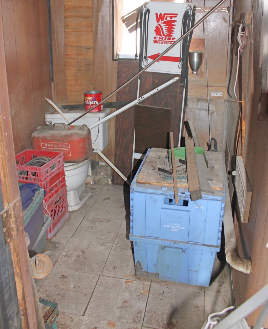 Image for TRUST ORDERED AUCTION 1 of 2