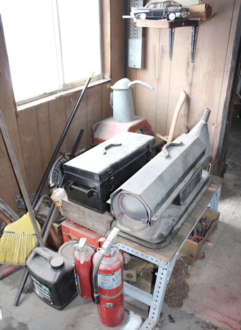 Image for TRUST ORDERED AUCTION 1 of 2