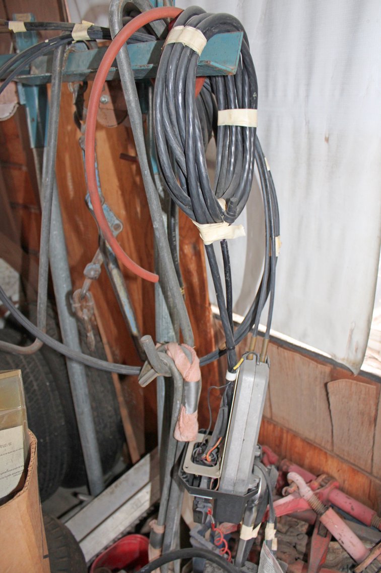 Image for TRUST ORDERED AUCTION 1 of 2