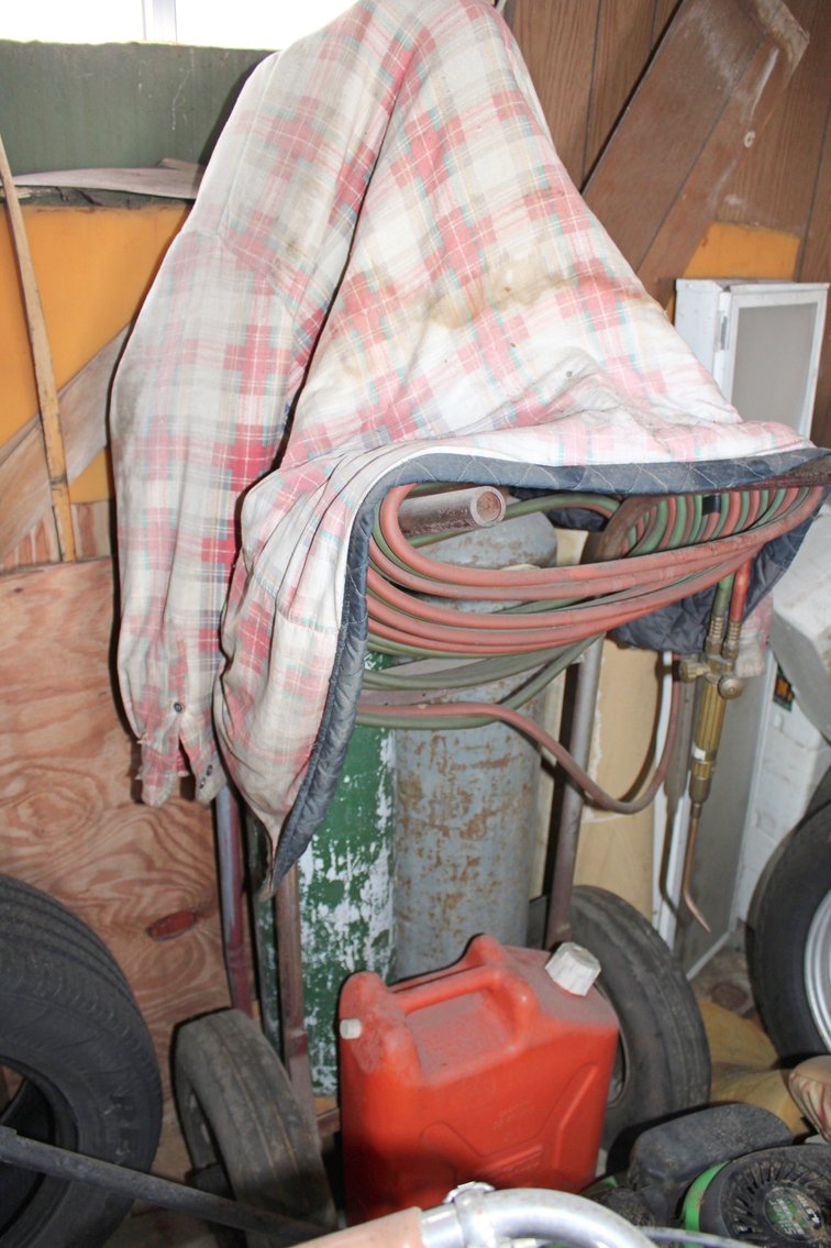 Image for TRUST ORDERED AUCTION 1 of 2