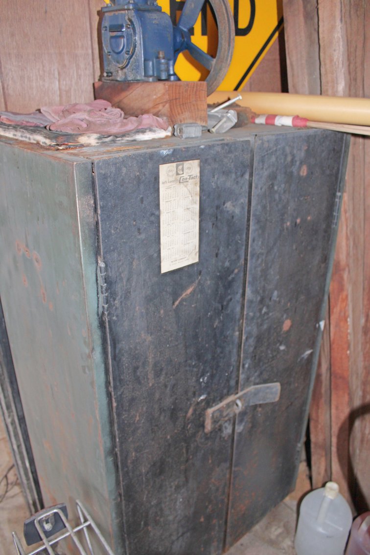 Image for TRUST ORDERED AUCTION 1 of 2