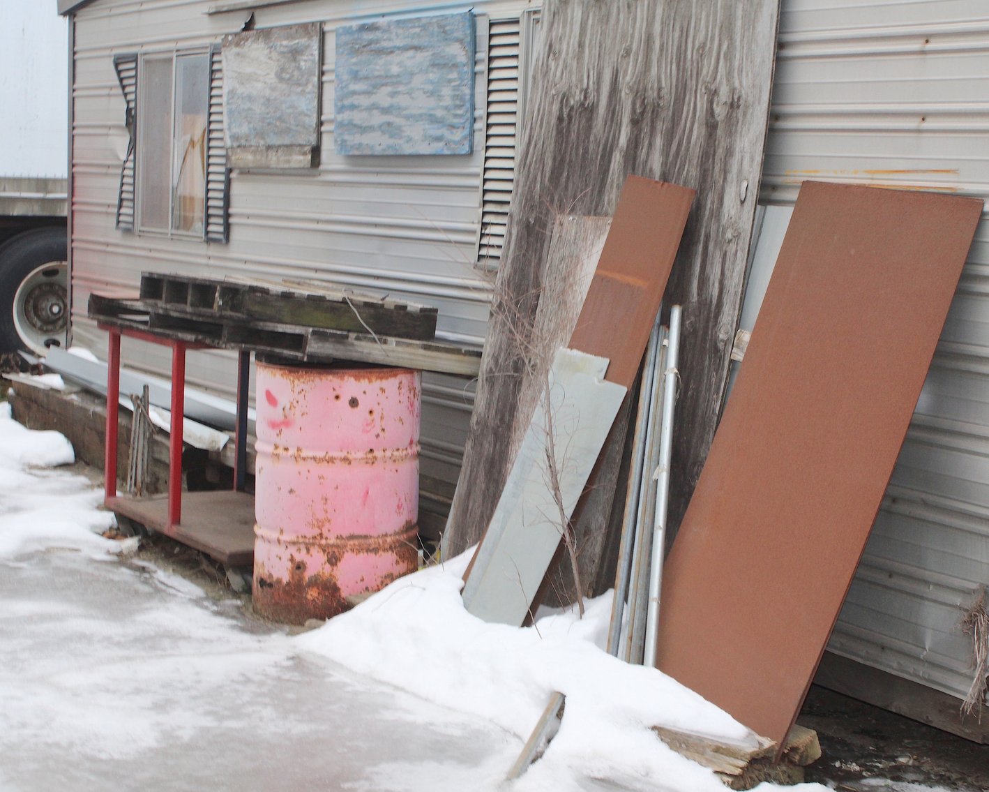 Image for TRUST ORDERED AUCTION 1 of 2