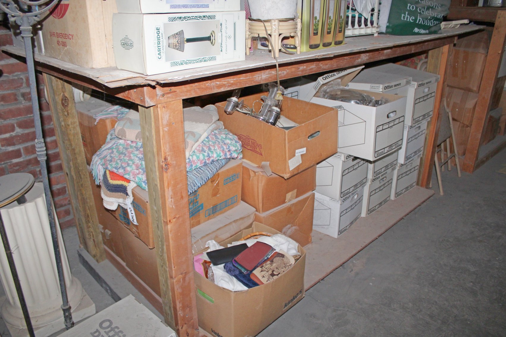 Image for INDOOR PRIVATE CELEBRITY MYSTERY AUCTION