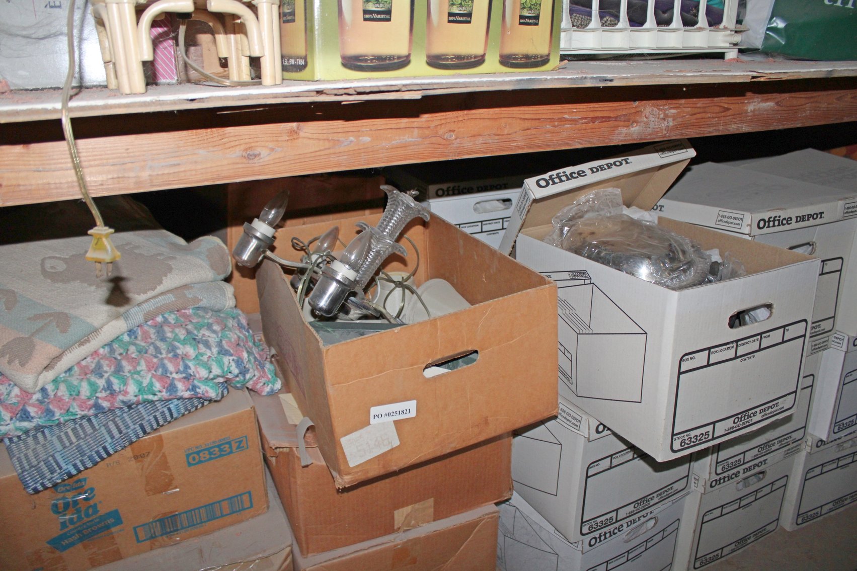 Image for INDOOR PRIVATE CELEBRITY MYSTERY AUCTION