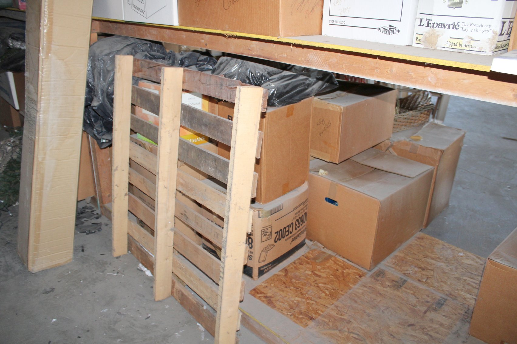 Image for INDOOR PRIVATE CELEBRITY MYSTERY AUCTION