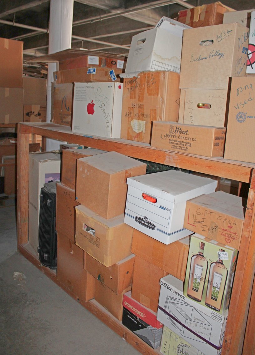 Image for INDOOR PRIVATE CELEBRITY MYSTERY AUCTION