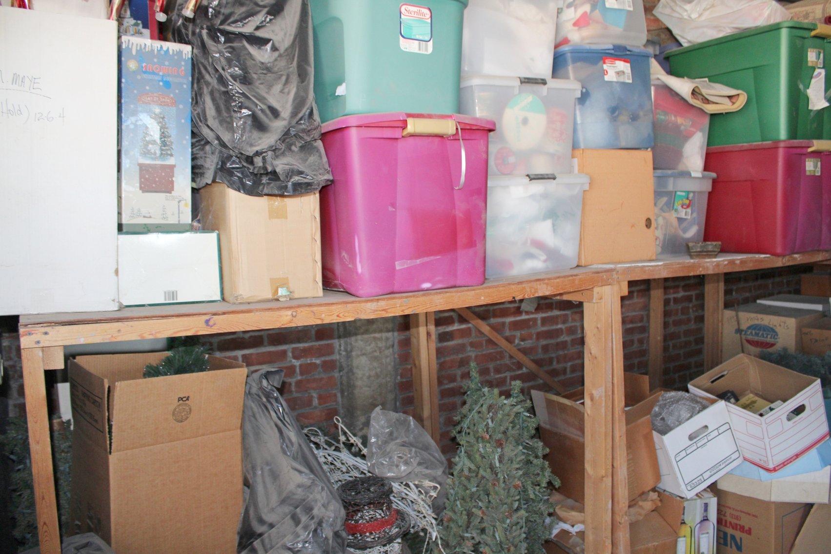 Image for INDOOR PRIVATE CELEBRITY MYSTERY AUCTION