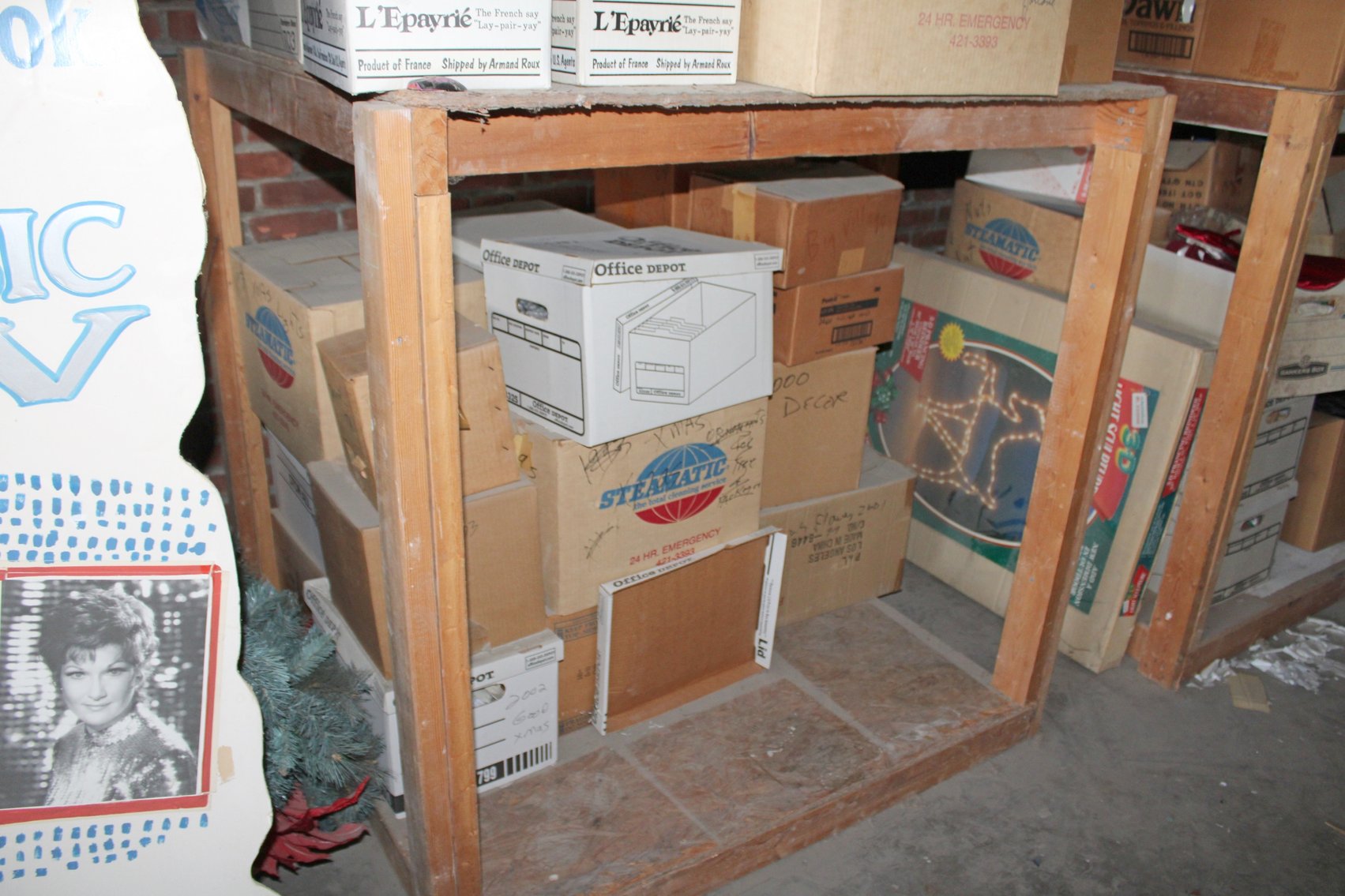 Image for INDOOR PRIVATE CELEBRITY MYSTERY AUCTION