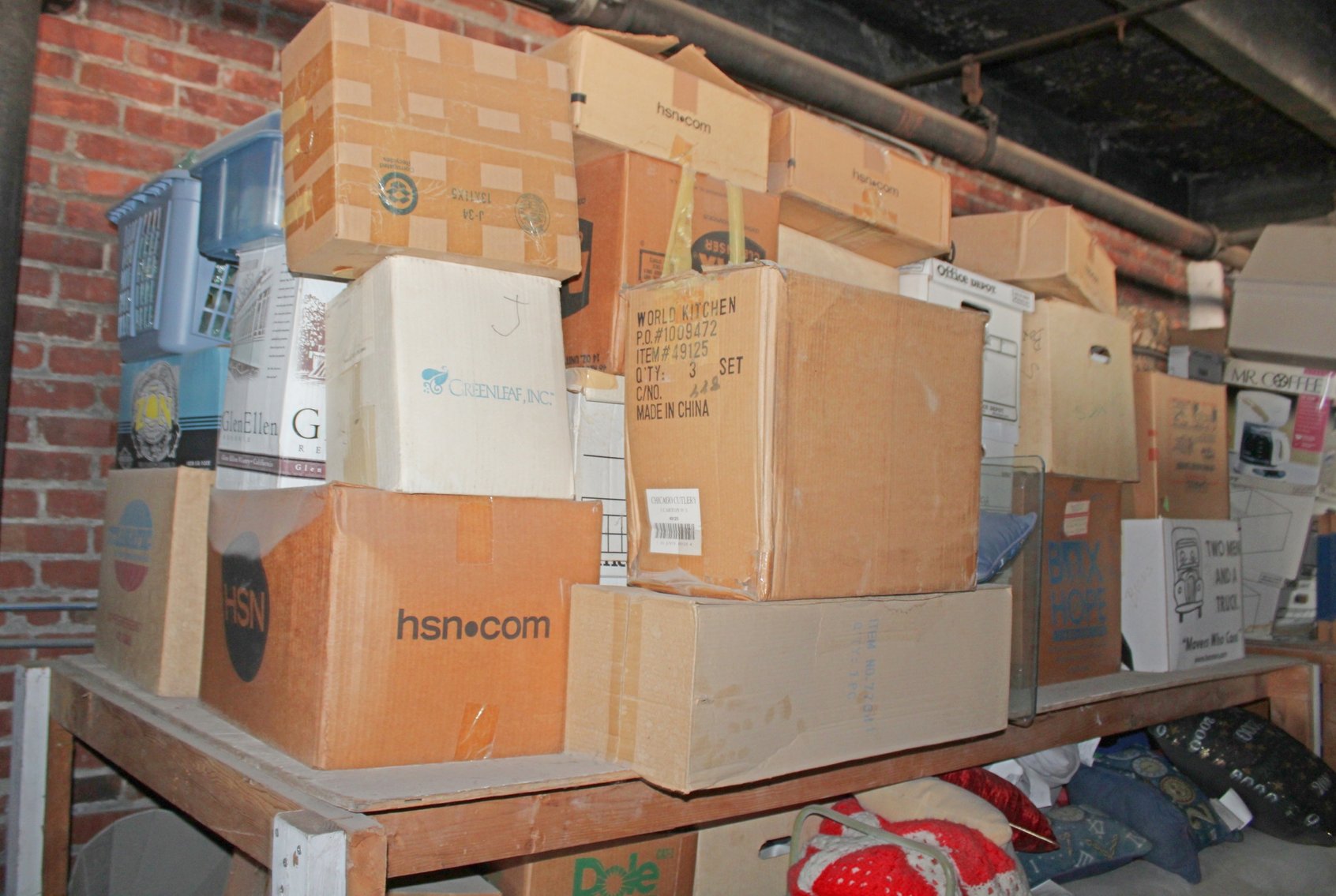 Image for INDOOR PRIVATE CELEBRITY MYSTERY AUCTION