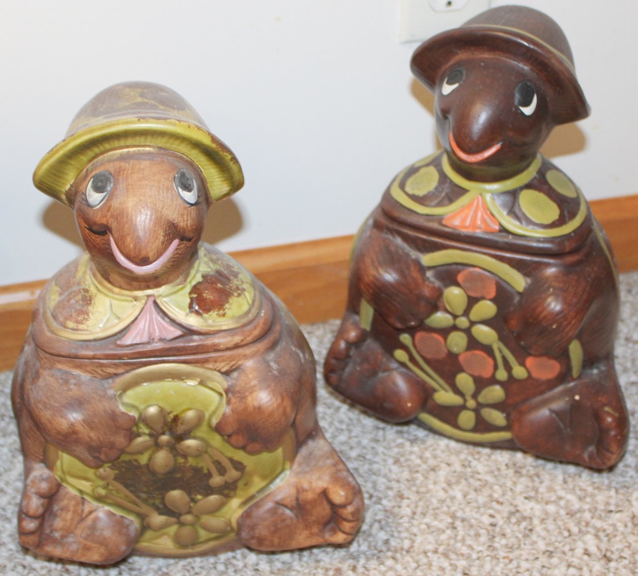 Image for COLOSSAL LIFETIME COOKIE JAR COLLECTION AUCTION