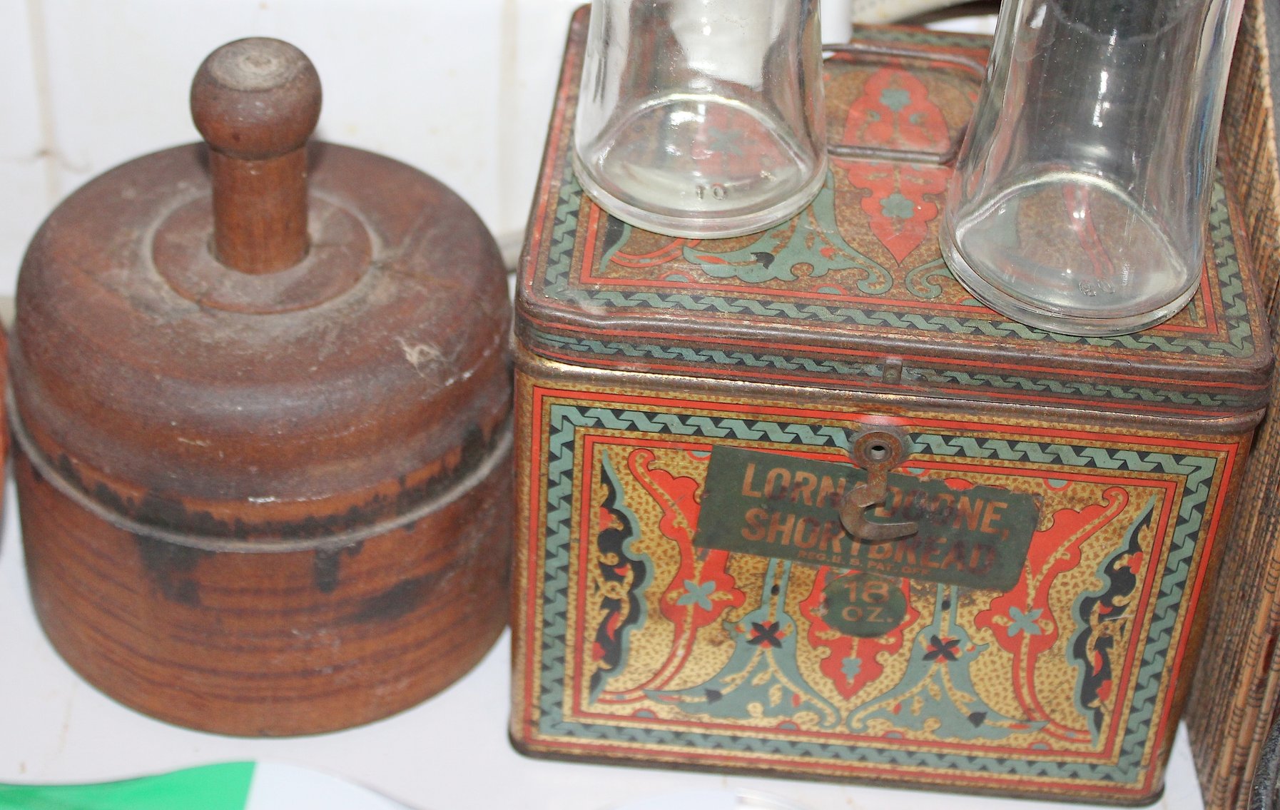 Image for FANTASTIC ANTIQUE ESTATE AUCTION