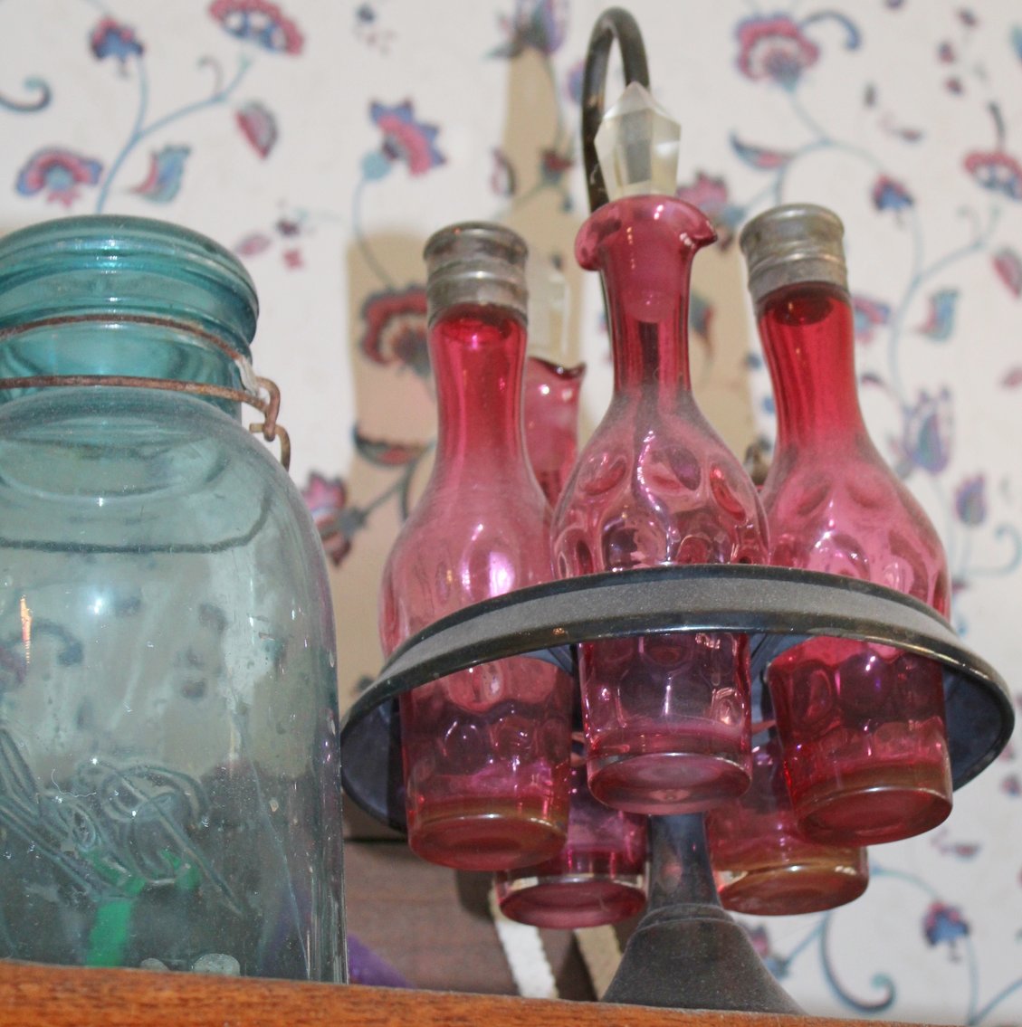 Image for FANTASTIC ANTIQUE ESTATE AUCTION