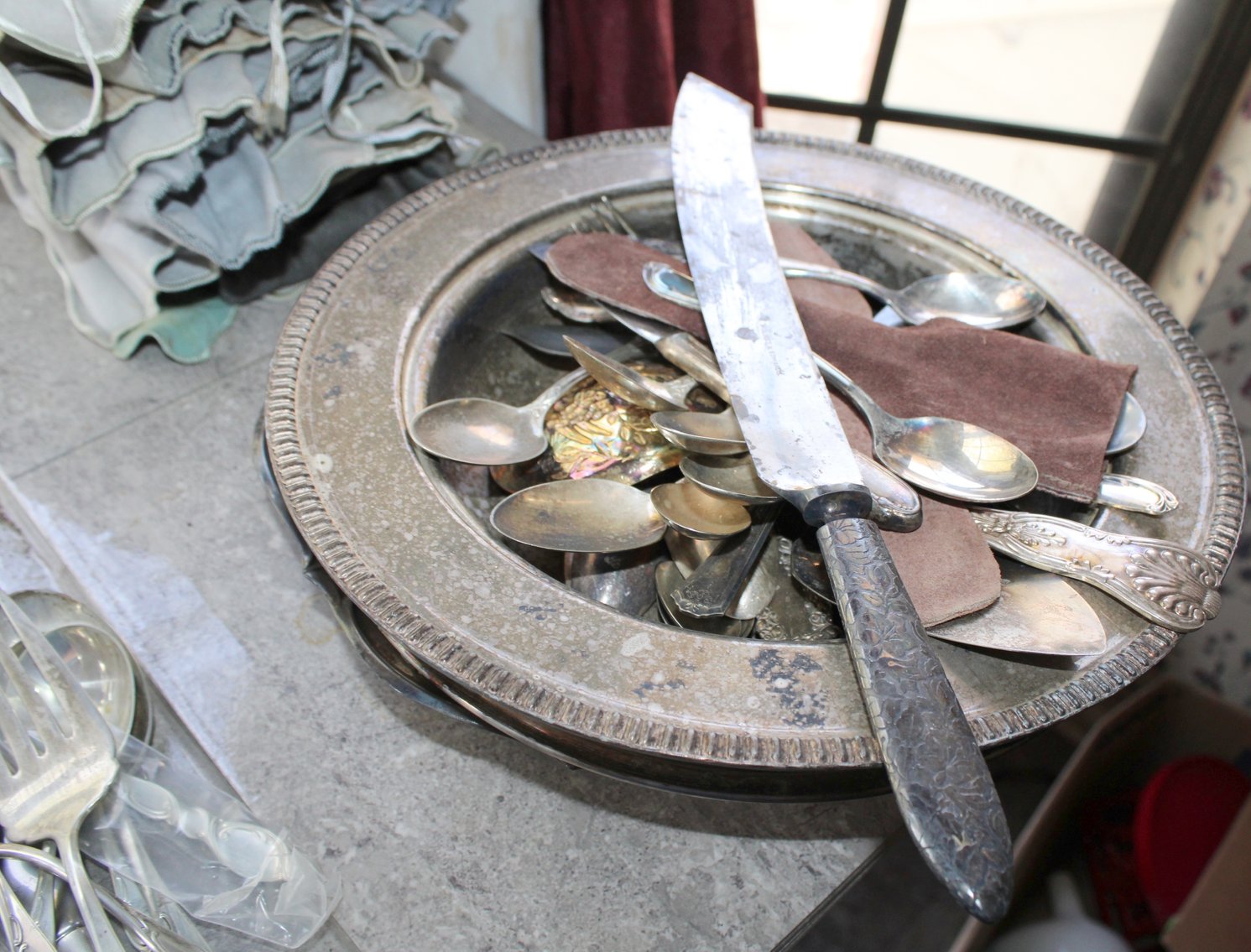 Image for FANTASTIC ANTIQUE ESTATE AUCTION